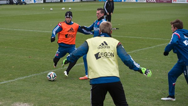 又迈出了重 又迈出了重