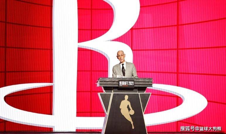 在现代足球 在现代足球