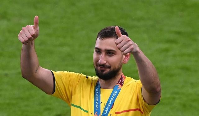 其光鲜与阴 其光鲜与阴